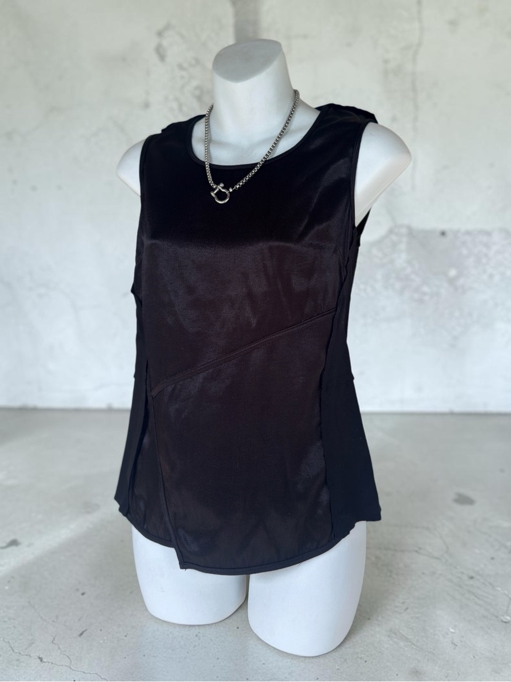 Liviana Conti Asymmetrical Designer Classic Black Sleeveless Women's Tank Top